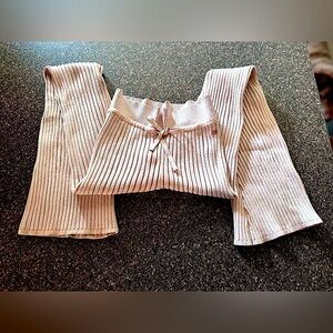 VERY stretchy sophia vergara pants